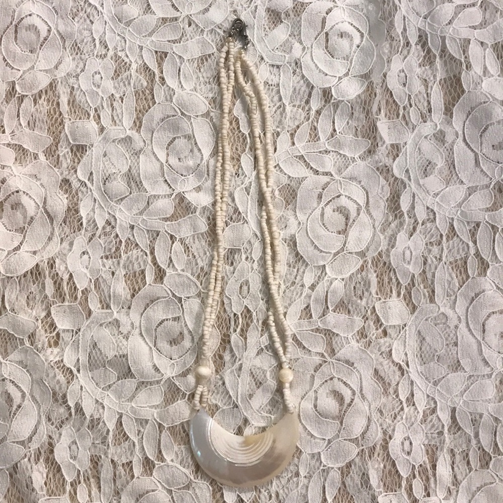 Shell necklace